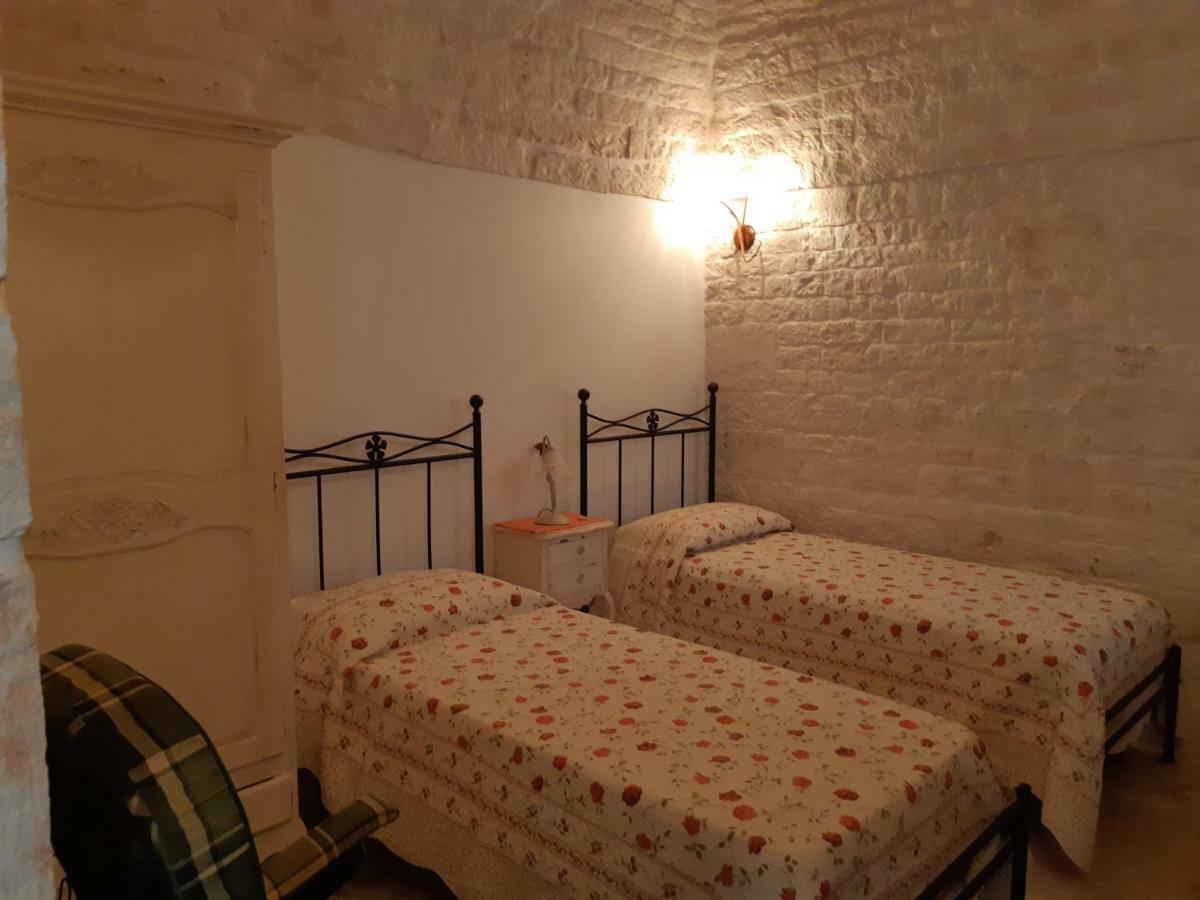 Alberobello Casa Vacanze - Pathos Tra I Trulli Villa Exterior foto
