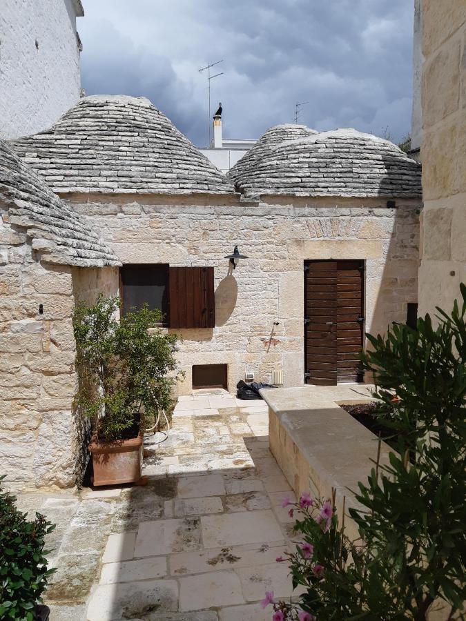 Alberobello Casa Vacanze - Pathos Tra I Trulli Villa Exterior foto